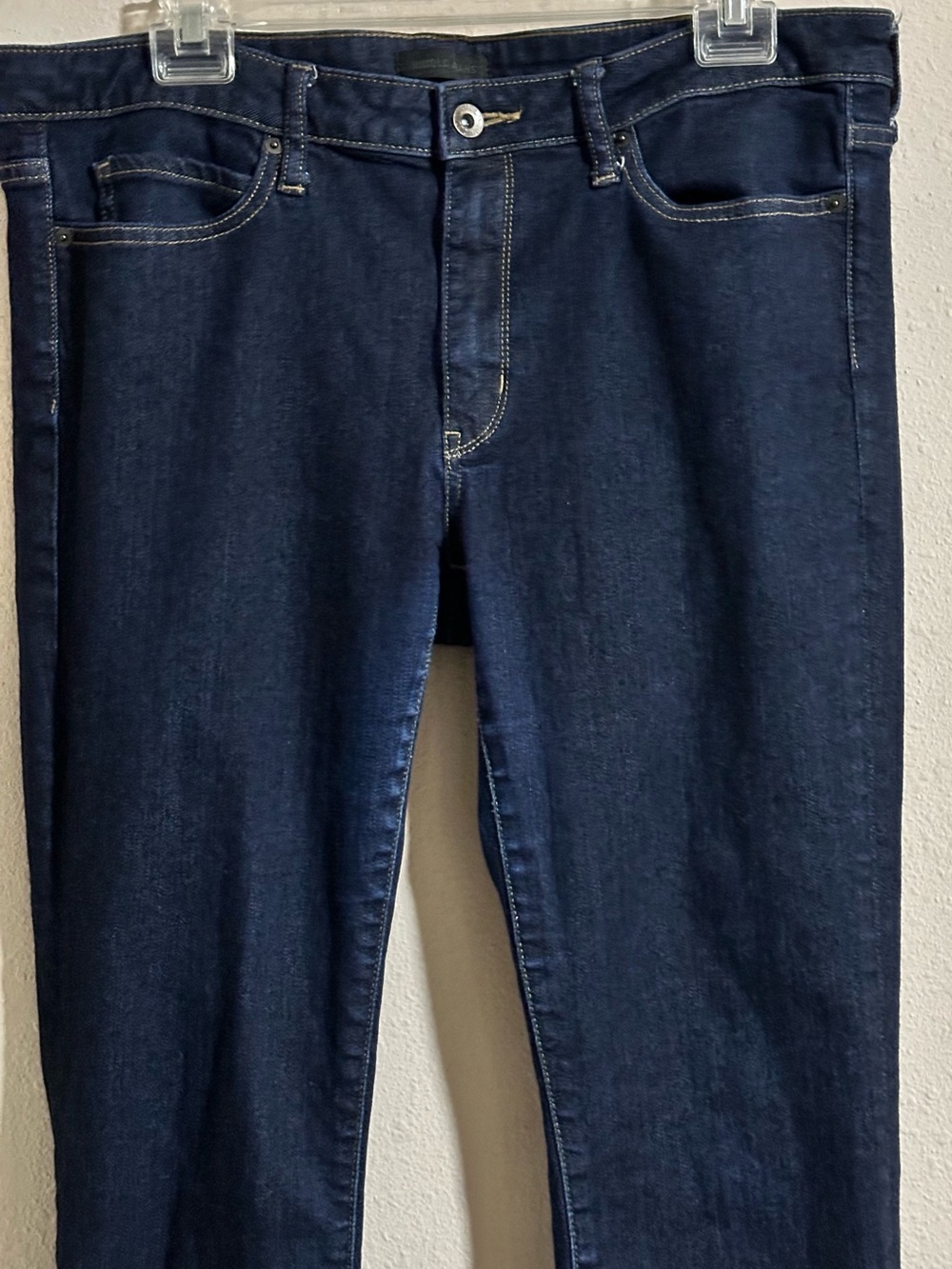 Uniqlo women’s Slim Straight Dark Indigo Jeans